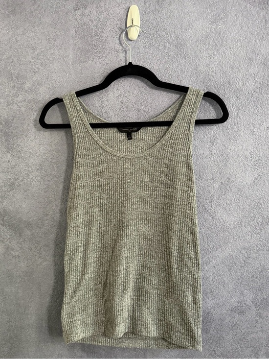 Banana Republic Tops - Banana Republic Tank Top (Used — Excellent) • Size: S